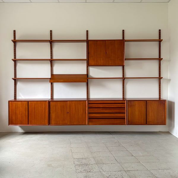 Paul Cadovius Cado Wall System