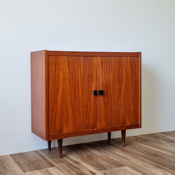 Vintage Entrance Console Shoe Cabinet