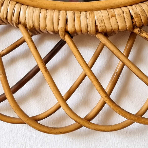 Rattan Oval Sunburst Mirror