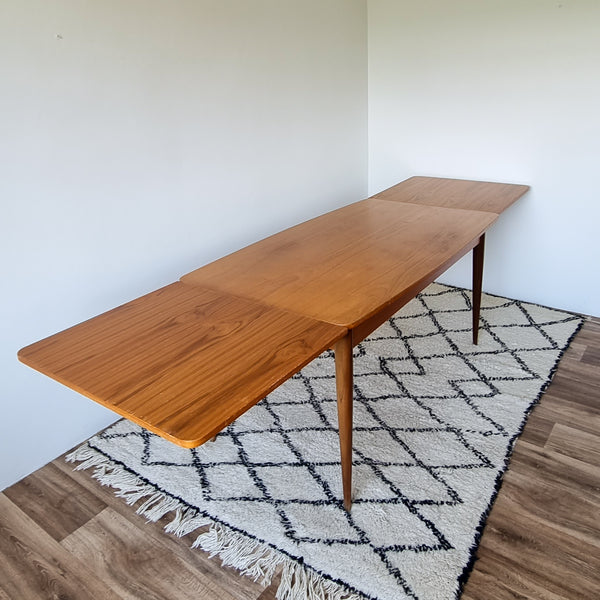 Vintage Dining Table with Extra Long Extention