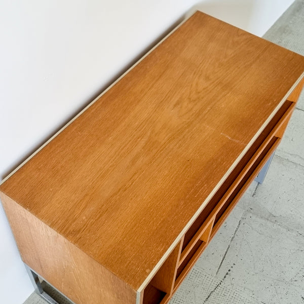 Bang & Olufsen Hi-fi Cabinet