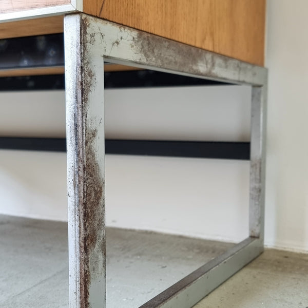 Bang & Olufsen Hi-fi Cabinet