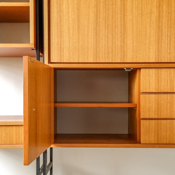 MDK Free Standing Shelving System