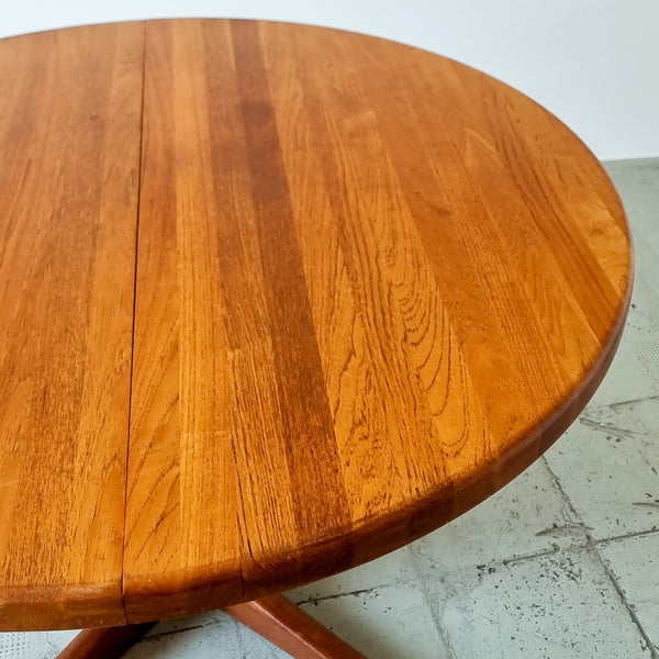 Glostrup Round Teak Dining Table