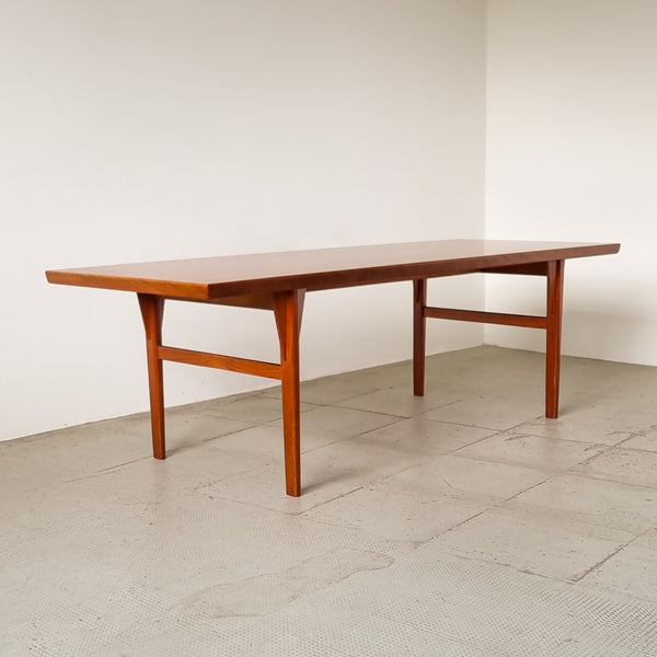 Mid-century Modern Coffee Table