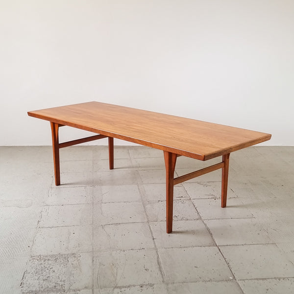 Mid-century Modern Coffee Table