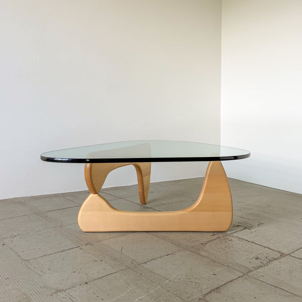 Iconic Noguchi Coffee Table in Maple