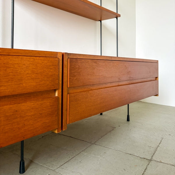 Hilker Omnia TV Wall System