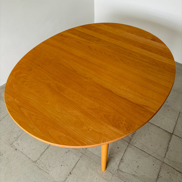 Hans Wegner for Carl Hansen CH337 Dining Table in oiled beech wood