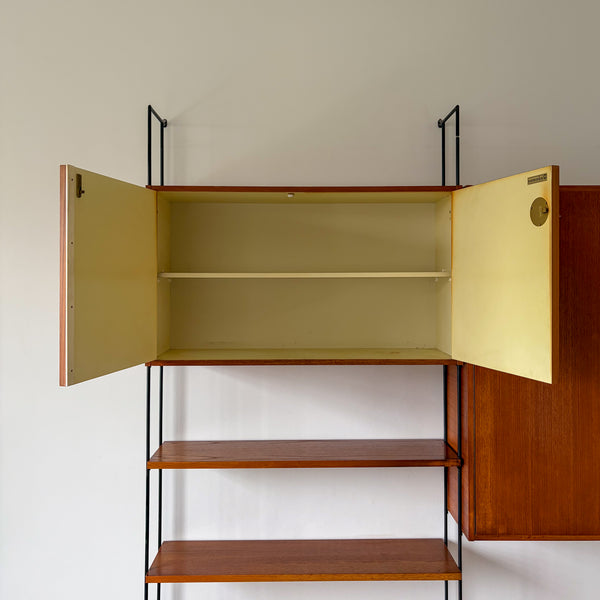 Hilker Omnia TV Wall System