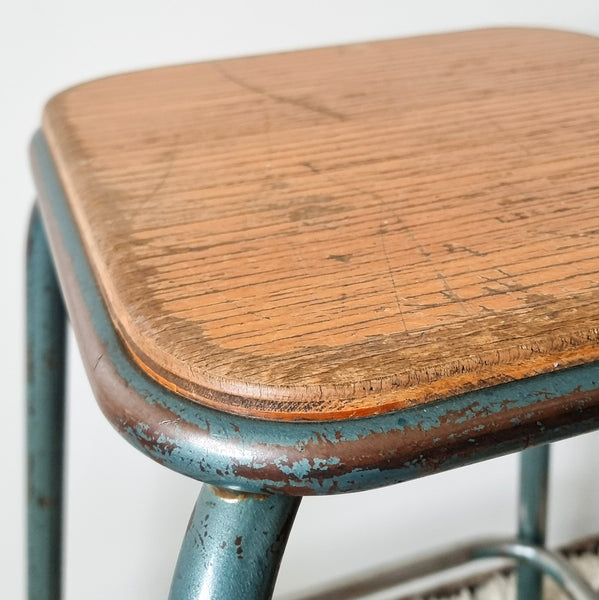 Mullca Industrial Workshop Stools - Set of 4