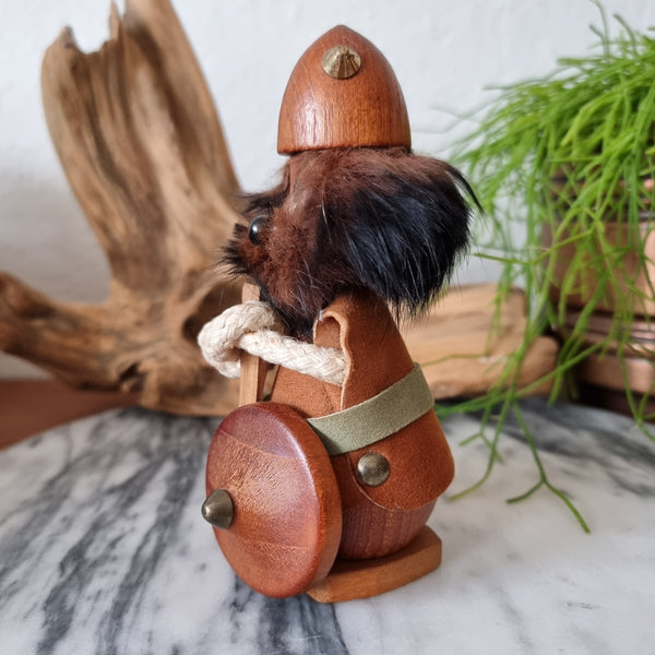 Hans Bolling Teak firgurines