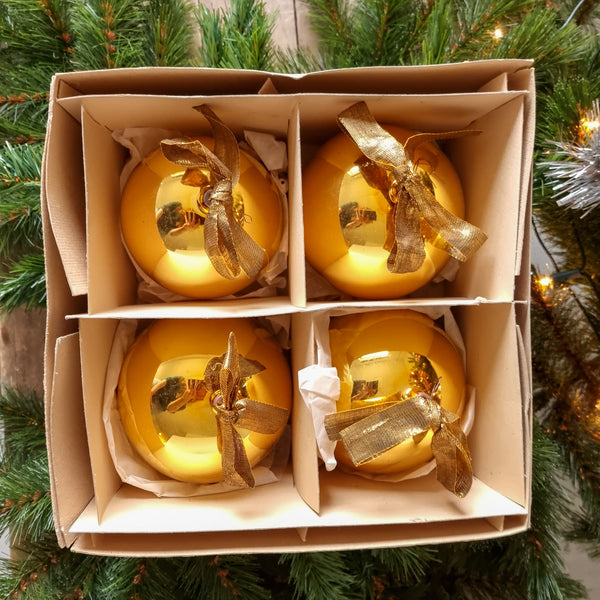 Christmas Ornament Set - 4 Large Gold Baubles with Bow