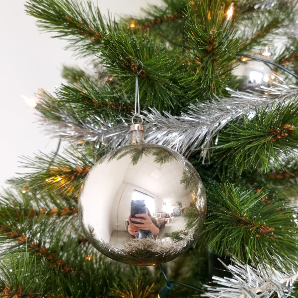 Christmas Ornament Set - 6 Silver Baubles
