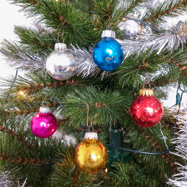 Christmas Ornament Set - small multicolored box