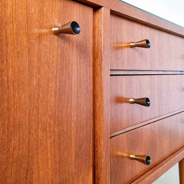 §Vintage MDK dresser / Tv cabinet