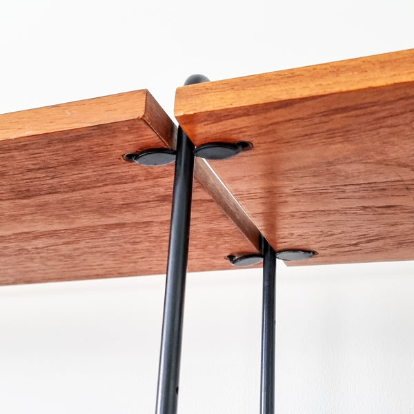 § Hilker Omnia Wall System