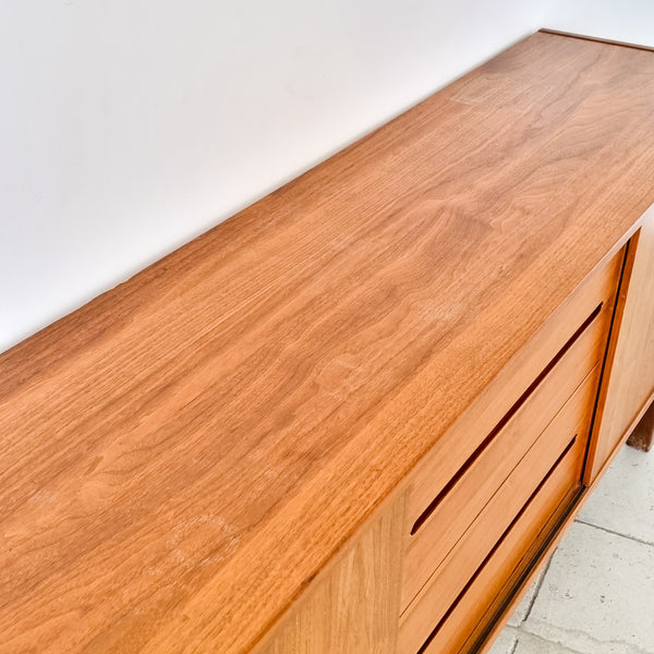 § Swedish Sideboard "Arild" Nils Jonson for Troeds