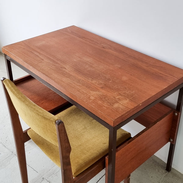 § Vintage Modernist Desk