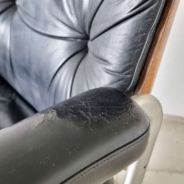 § Stoll Giroflex Executive Chair