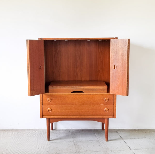 § Scandinavian Tall Cabinet