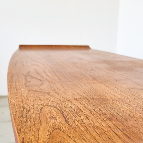 § Surfboard Coffee Table