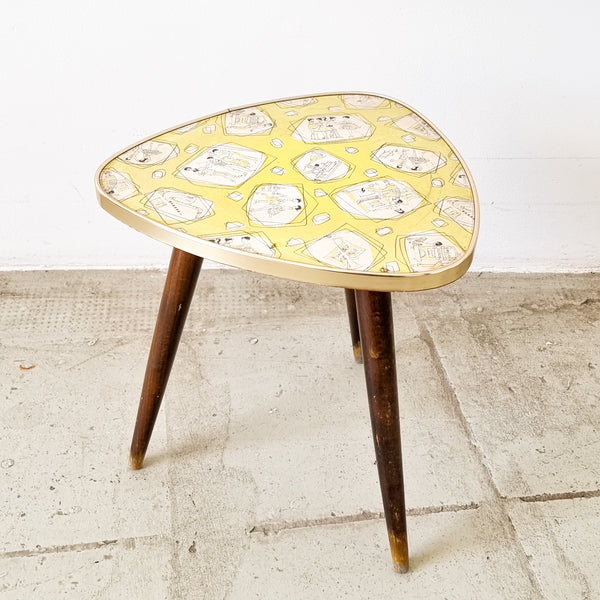 § Vintage Formica Plant Stands