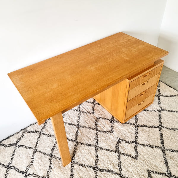 § Custom Handcrafted Vintage Desk