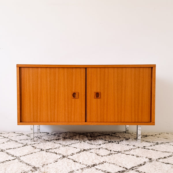 § Scandinavian Low Cabinet