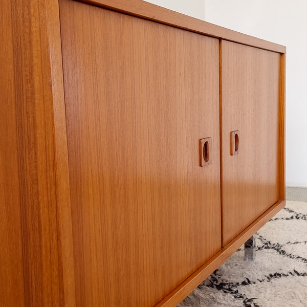 § Scandinavian Low Cabinet
