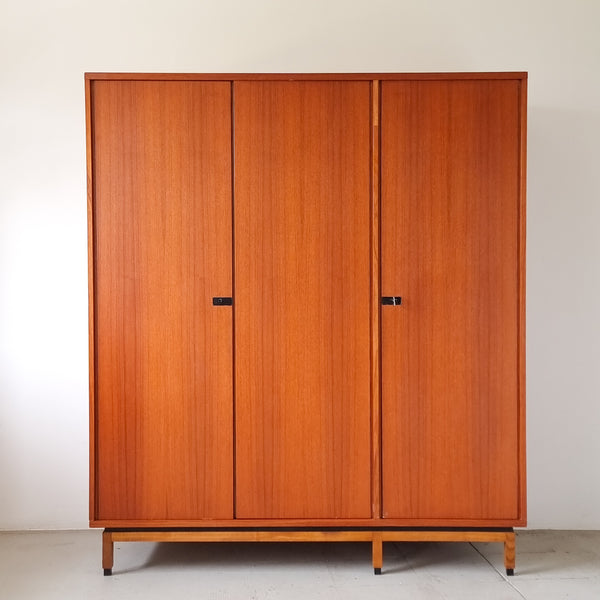 § MDK Scandinavian 3 Door Wardrobe