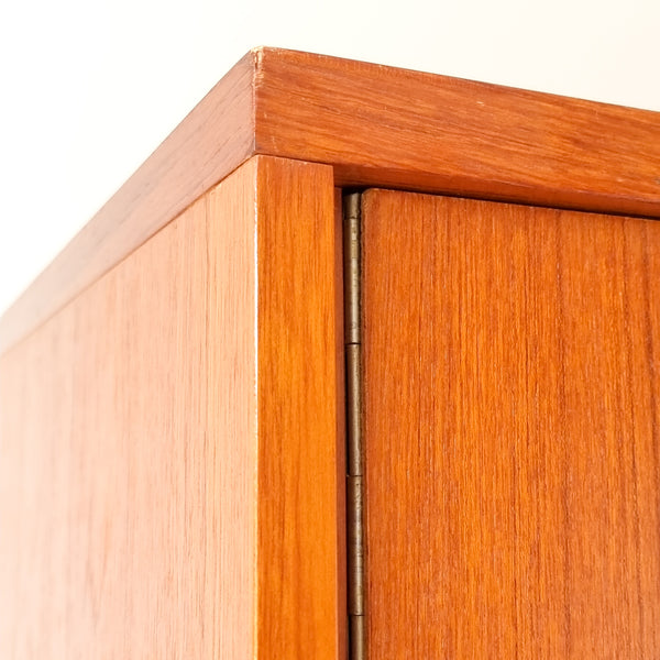 § MDK Scandinavian 3 Door Wardrobe