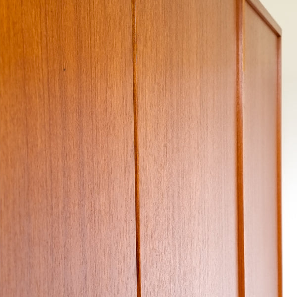§ MDK Scandinavian 3 Door Wardrobe