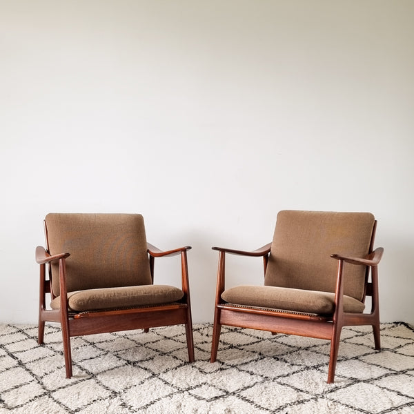 § Pair of Scandinavian Teak Armchairs