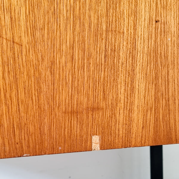 § Small Console / Sewing Machine Cabinet