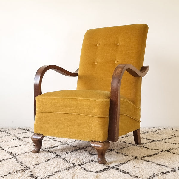 § 1940's Bentwood Armchair