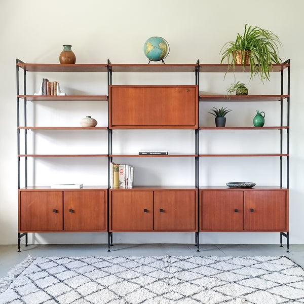 § MDK Modular Shelving System
