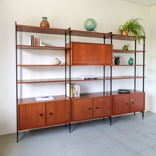 § MDK Modular Shelving System