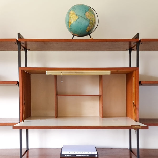 § MDK Modular Shelving System