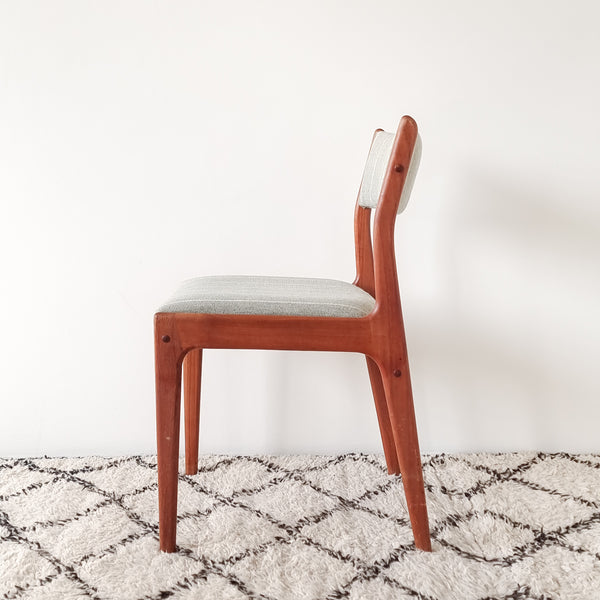 § Johannes Andersen dining chairs  - set of 4