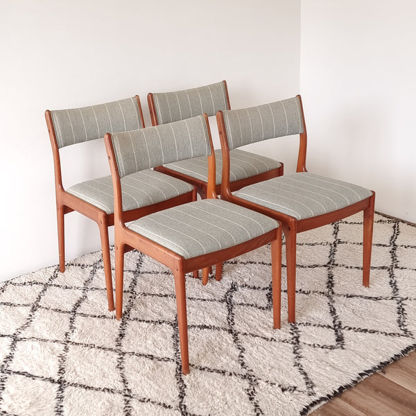 § Johannes Andersen dining chairs  - set of 4