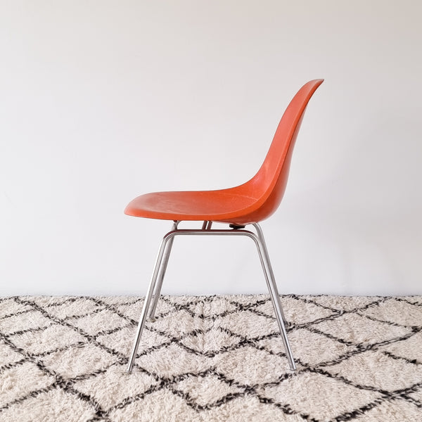 Vintage Eames DSX fiberglass side chairs - Set of 4