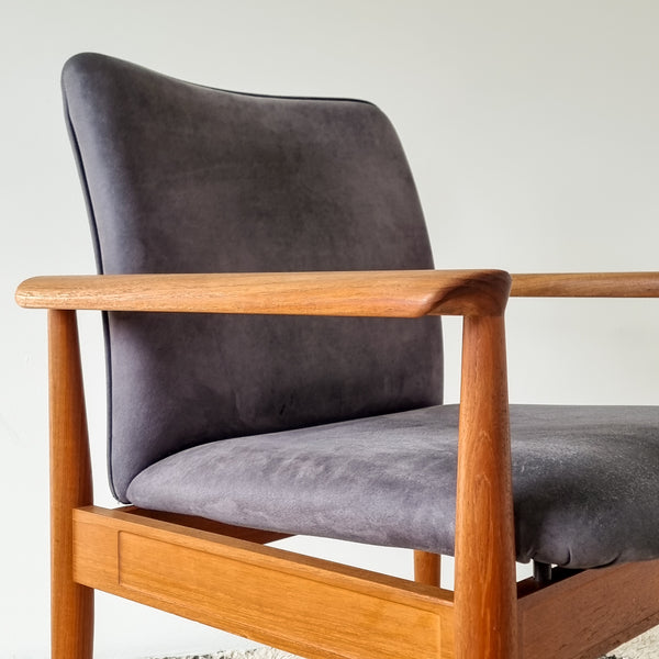 Finn Juhl Diplomat Chairs - Set of 2