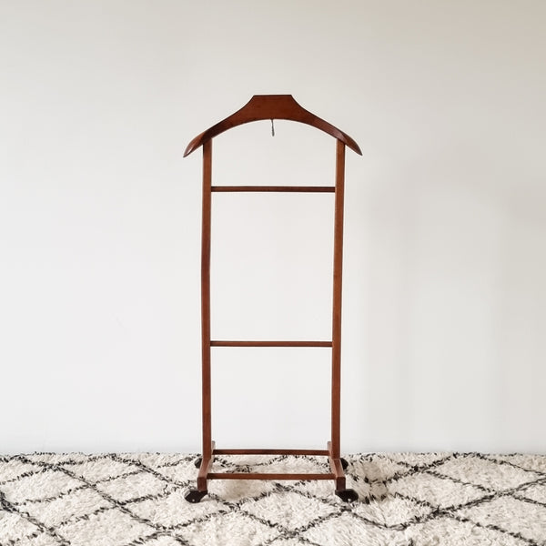§ Vintage Wooden Clothes Valet