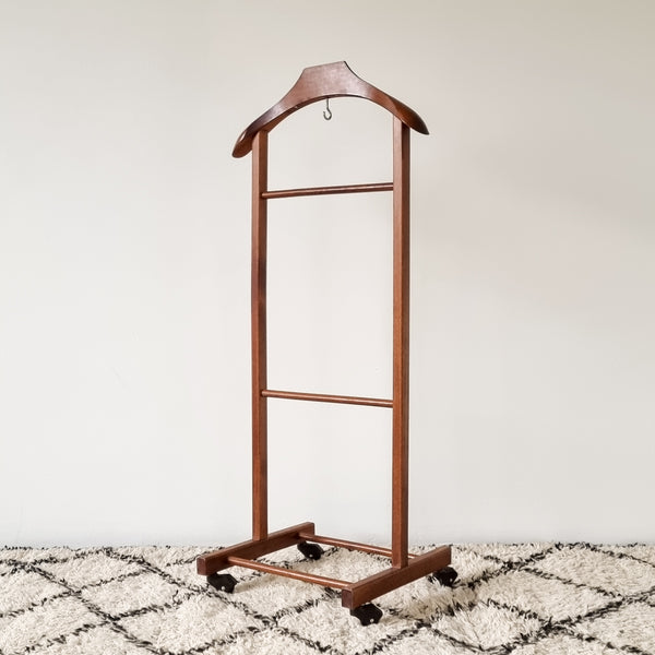 § Vintage Wooden Clothes Valet