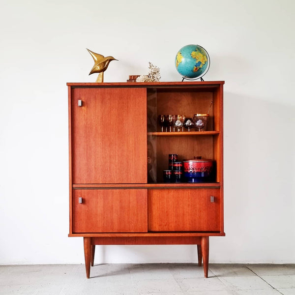 § Vintage Modernist Highboard