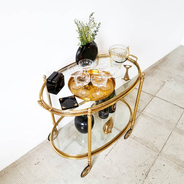 § Oval Regency Bar Cart