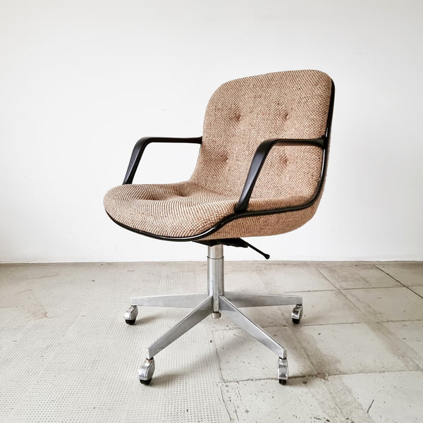 § Vintage Steelcase Executive Chair 451