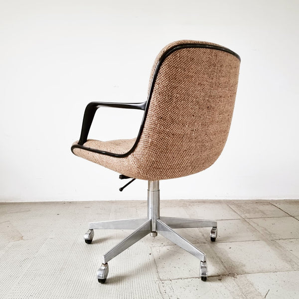 § Vintage Steelcase Executive Chair 451