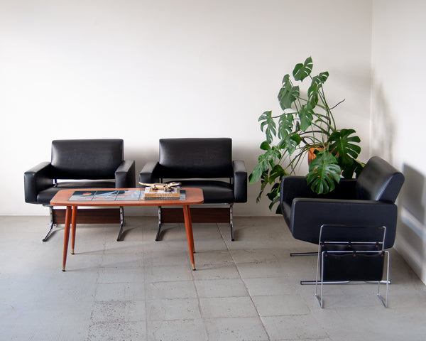 § Black & Chrome Vinyl 70's Club Chairs